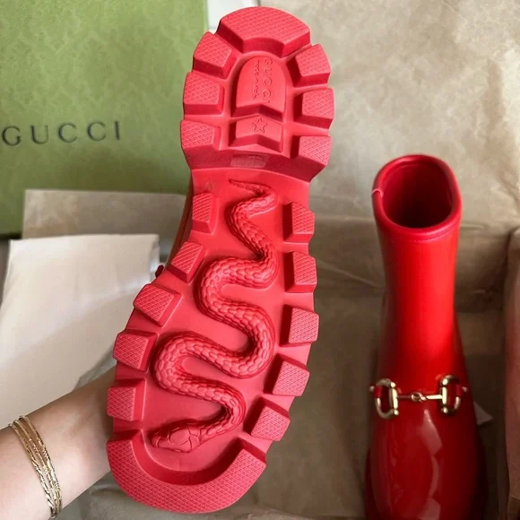 GUCCI Trip Horsebit Ankle Rain Boots in Red - Picture 7 of 14